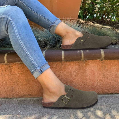Zuecos de Confort Unisex – Comodidad y Bienestar en Cada Paso