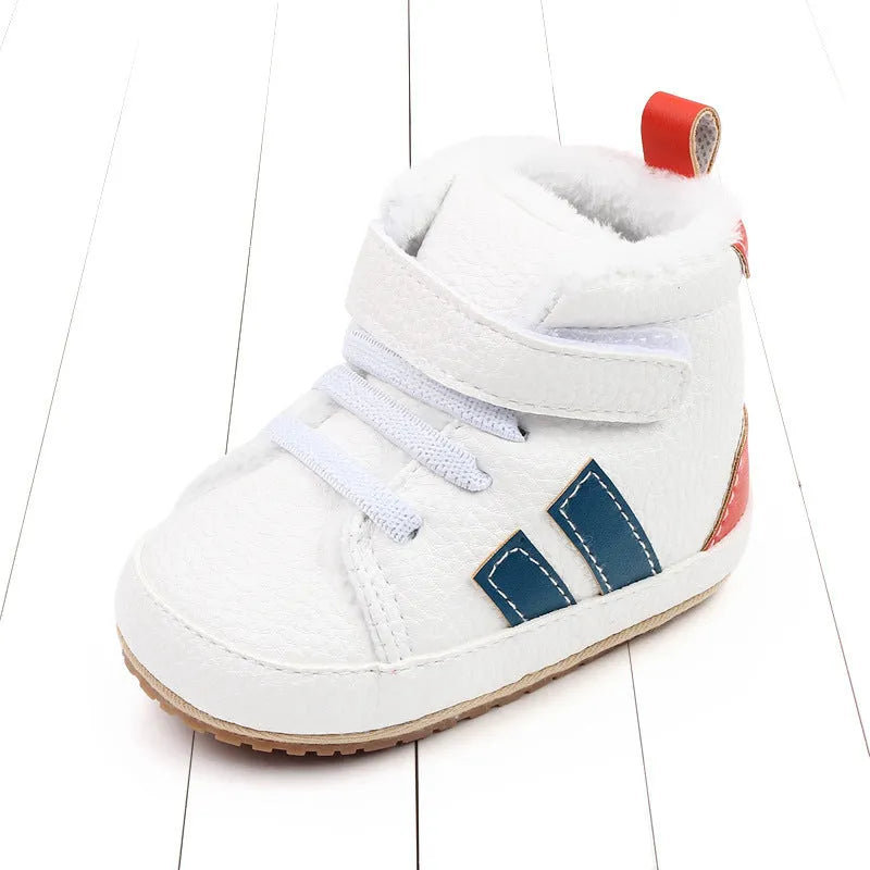 Zapatos Altos para Bebé – Brinda Comodidad y un Estilo Único a tu Bebé