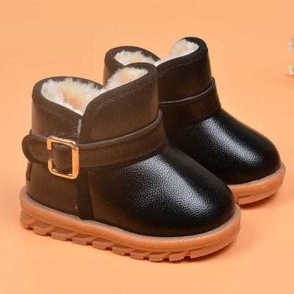 Botas de Invierno para Bebé – Comodidad y Estilo para sus Primeros Pasos