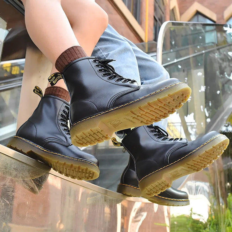 Botas Ortopédicas Estilo Martin – Comodidad Óptima y Soporte Diario