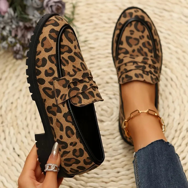 Mocasines con Estampado de Leopardo para Mujer – Atrévete a Lucir un Estilo Único y Elegante